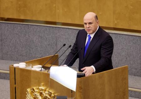 Мишустин поручил продумать меры по защите от «утечки мозгов»