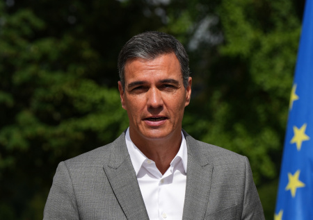 «Петушится»: политолог о желании Санчеса создать антитрамповскую коалицию