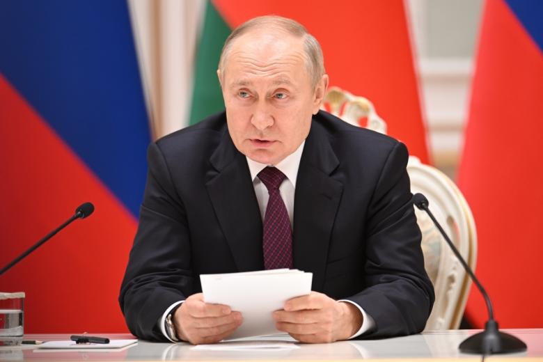 Президент РФ Владимир Путин во время совместного заявления с президентом Белоруссии Александром Лукашенко по итогам российско-белорусских переговоров