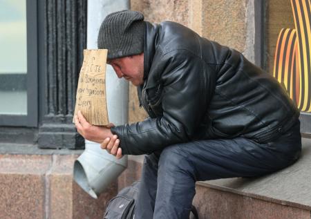 Юрист объяснил, почему за попрошайничество в метро грозит тюрьма