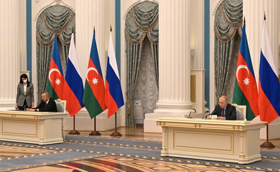 Встреча президента РФ Путина и президента Азербайджана Алиева в Москве