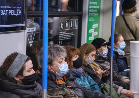 Эпидемиолог назвал подъём заболеваемости COVID-19 в России второй волной