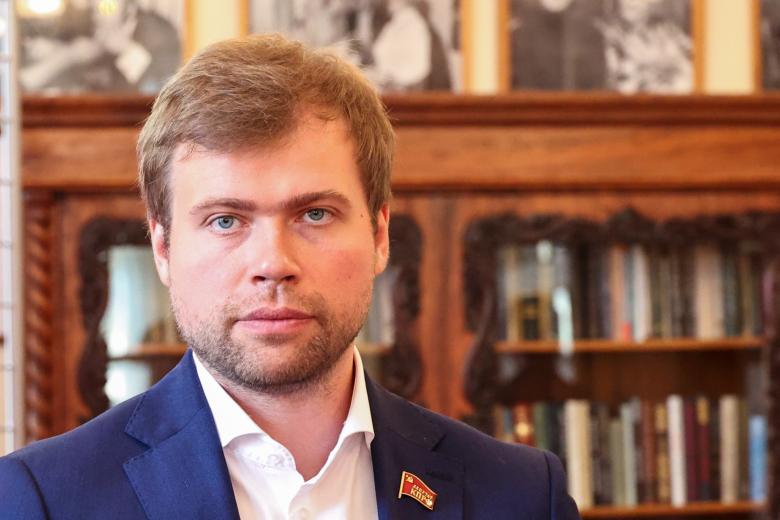 Леонид Зюганов