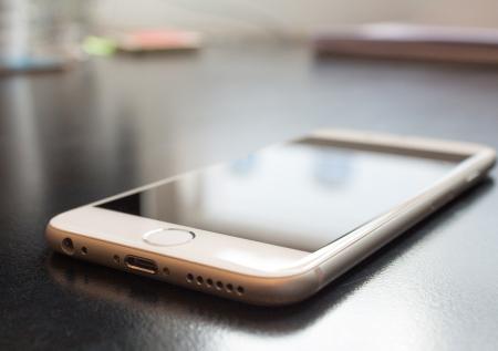 В России станут дольше ремонтировать iPhone
