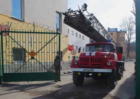 Человек погиб при пожаре в брянском доме престарелых