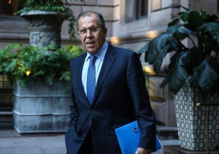 Лавров с воздушным поцелуем стал героем флешмоба в соцсетях