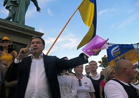 Саакашвили заявил об отсутствии государства на Украине