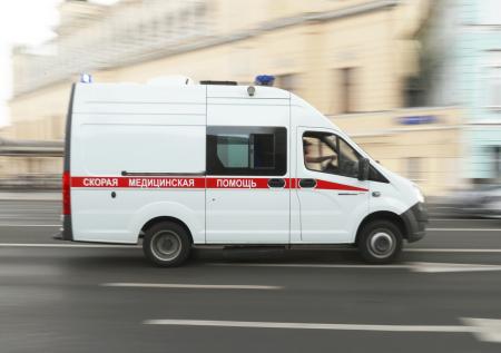 В Новой Москве прохожие поймали школьника, упавшего с четвертого этажа