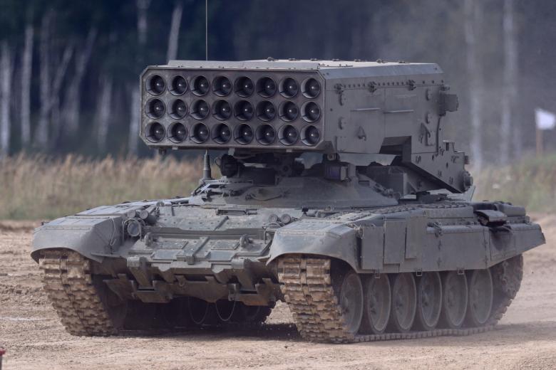 Тяжёлая огнемётная система (ТОС) залпового огня ТОС-1А «Солнцепек»