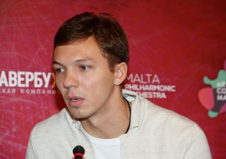 Фигурист Соловьёв рассказал о романе с Ольгой Бузовой
