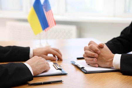 Раскрыта причина отмены переговоров по Украине в Лондоне