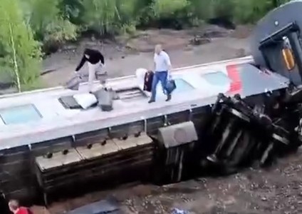 Власти Воркуты назвали число пострадавших при сходе поезда
