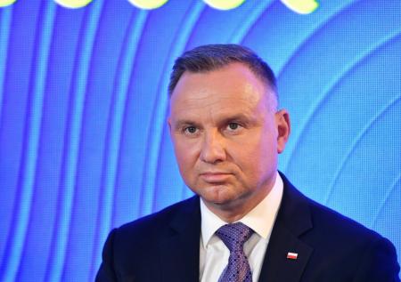 Президент Польши осудил коллег за их общение с Путиным