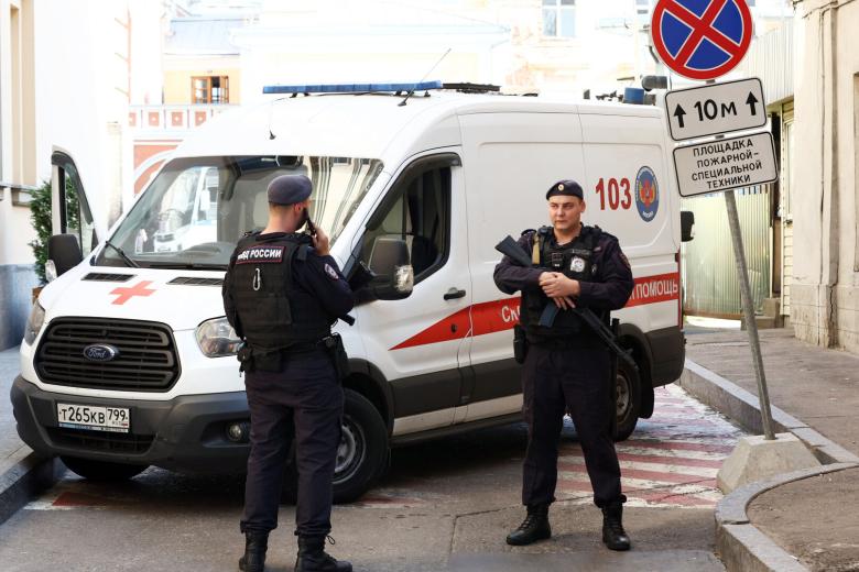 Обстановка у бизнес-центра «Романов двор» в Москве