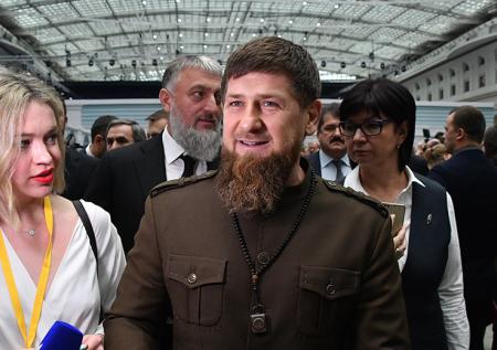 Кадыров хочет поощрить молодых людей, спасших девочку в Москве