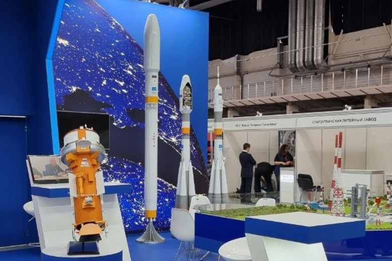 Макеты ракет-носителей «Союз-2» и «Союз-5»