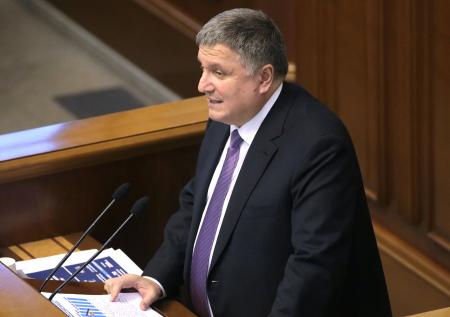 Аваков призвал украинскую власть не ущемлять свободу слова