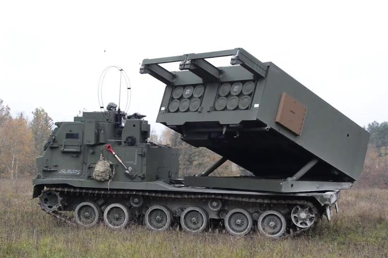 M270 MLRS — американская универсальная пусковая установка