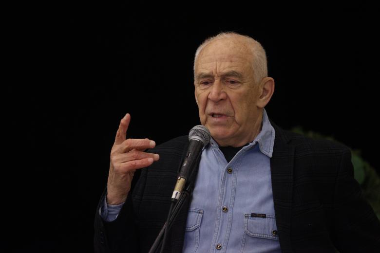 Александр Пашутин