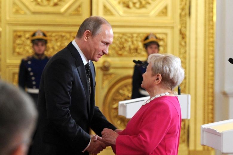 Владимир Путин и Александра Пахмутова