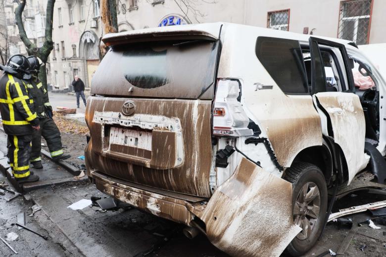 Взрыв автомобиля в Донецке