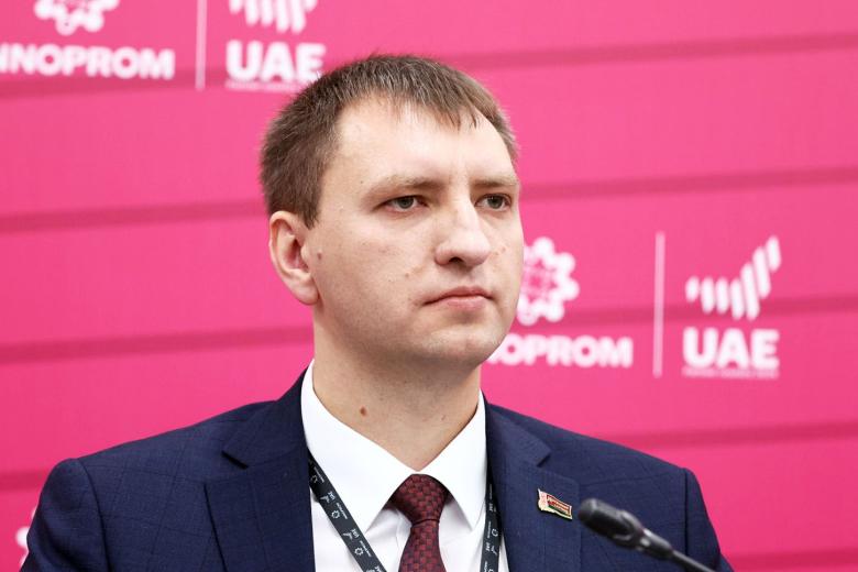 Александр Ефимов