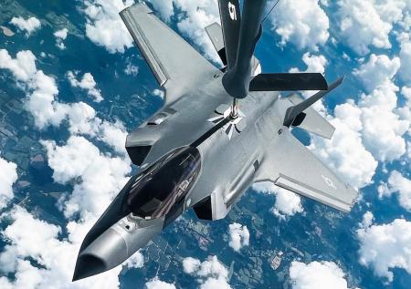 Военэксперт рассказал, получит ли Украина американские истребители F-35