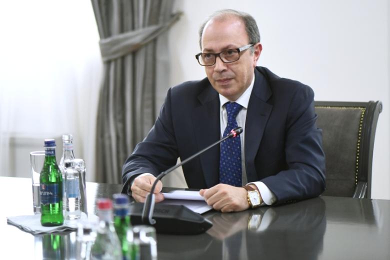 Ара Айвазян