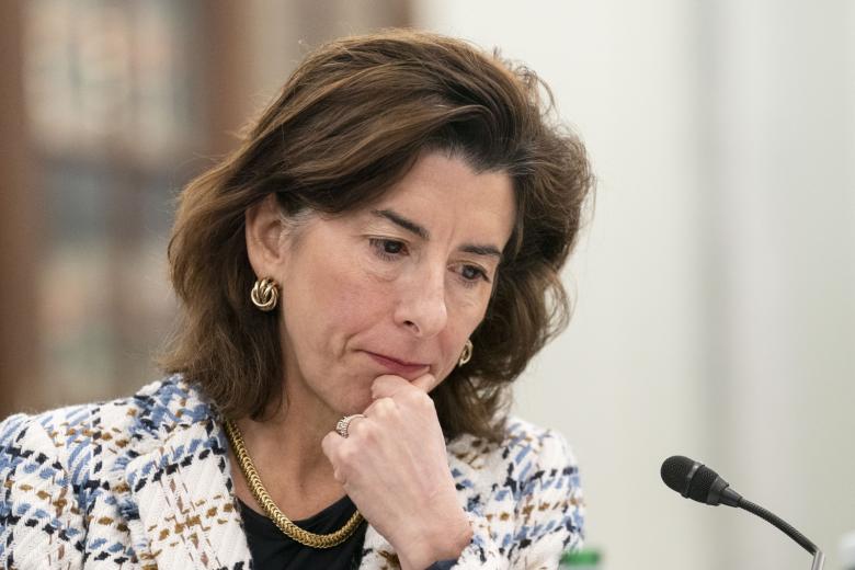 Министр торговли США Джина Раймондо