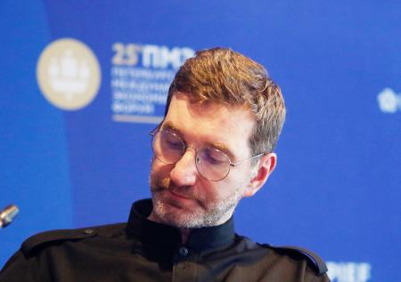 Журналист Красовский попал в больницу: что случилось, при чем тут Украина