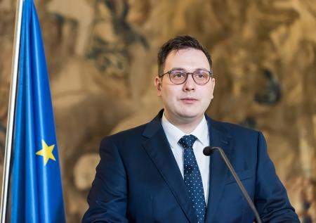 Глава МИД Чехии  поддержал запрет на выдачу виз для россиян