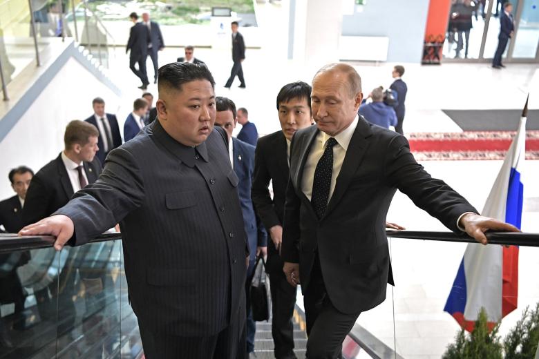 Главы КНДР и РФ Ким Чен Ын и Владимир Путин