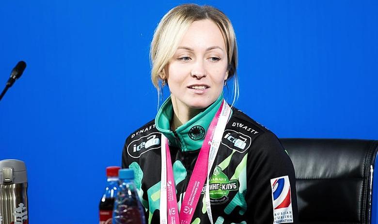 Алина Ковалёва