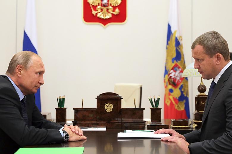 Владимир Путин и Сергей Морозов