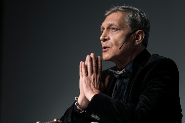 Александр Невзоров