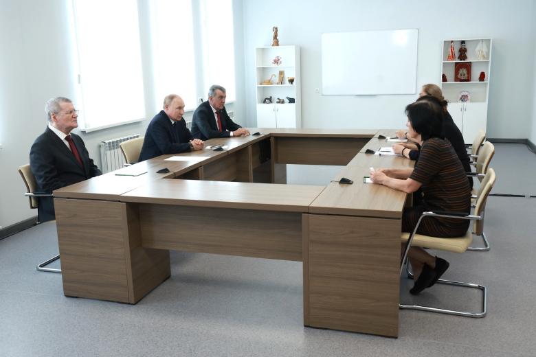 Встреча с представителями ассоциации жертв терактов «Матери Беслана»