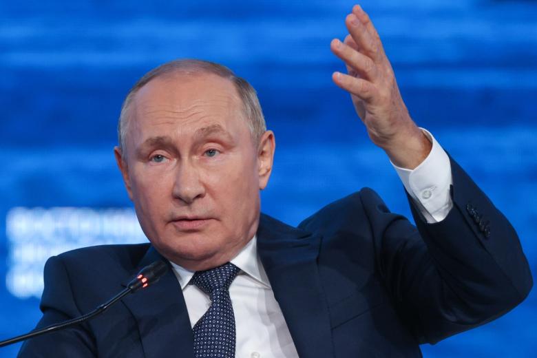 Президент РФ Владимир Путин во время выступления на пленарном заседании Восточного экономического форума — 2022