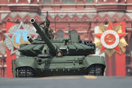 Составлен список городов РФ, где отменили парад Победы из-за СВО