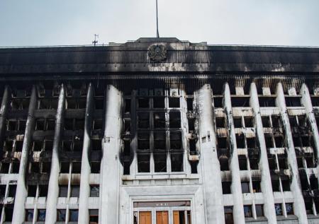 Китай ищет страховку в сфере энергетики на фоне протестов в Казахстане