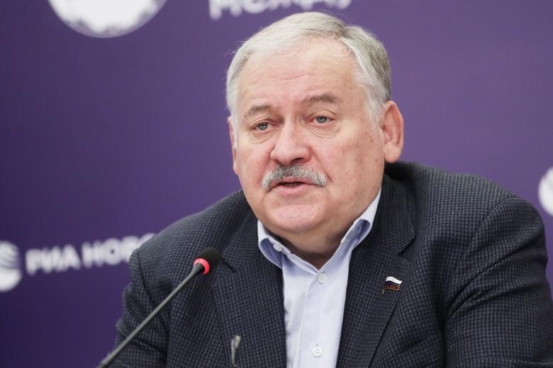 Константин Затулин