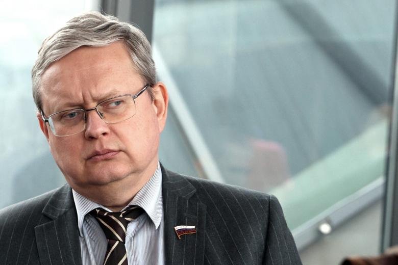 Михаил Делягин