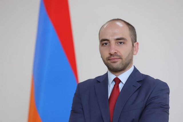 Ваан Унанян