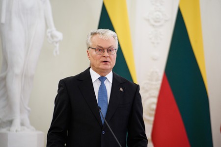 Науседа предложил новую схему поддержки Украины