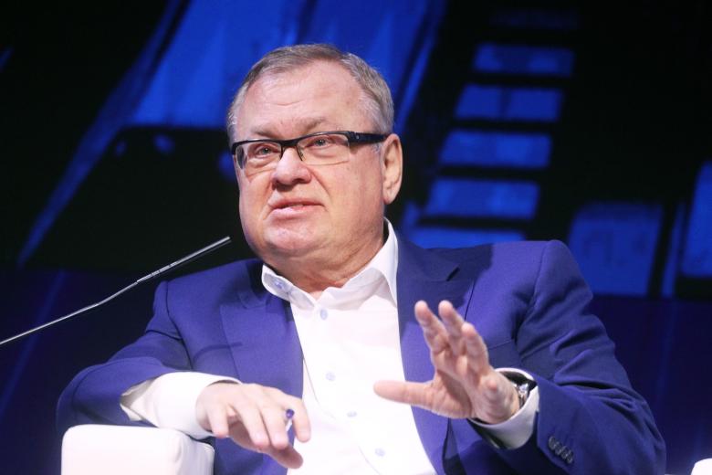 Андрей Костин