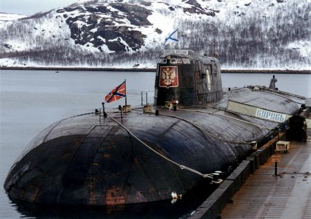 Defence24: «Курск» не мог затонуть из-за столкновения с субмариной США 
