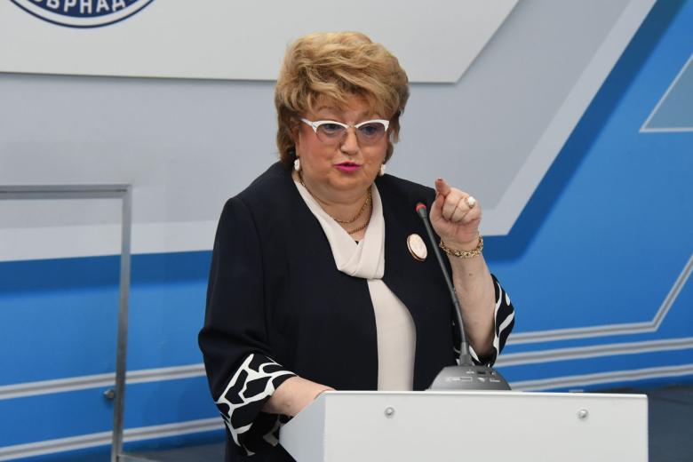 Майя Пильдес