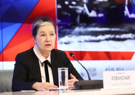 Конституционная группа пообещала не менять преамбулу Основного закона