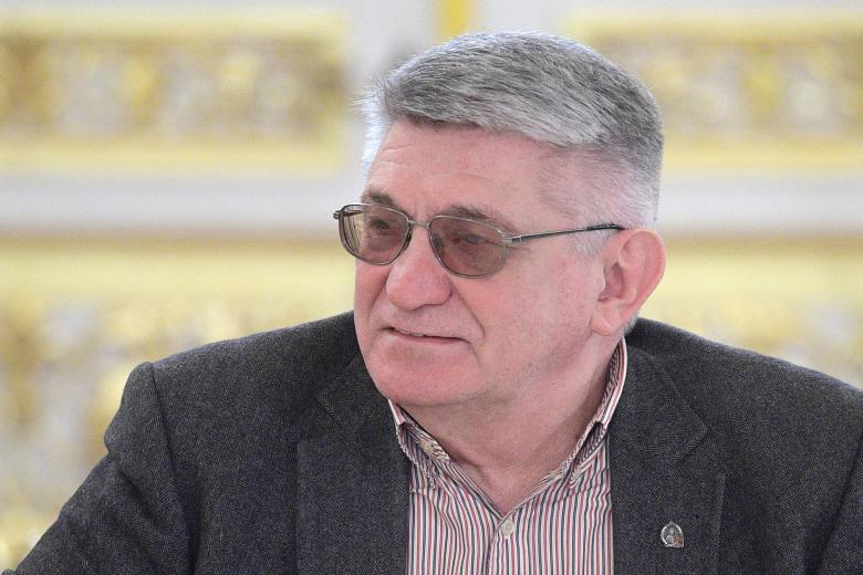 Режиссер Александр Сокуров в Кремле во время заседания Совета при президенте РФ по развитию гражданского общества и правам человека