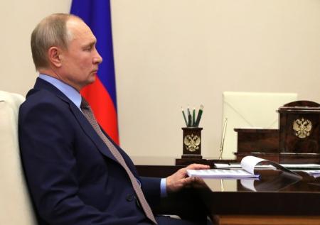Путин зарегистрировался в системе электронного голосования