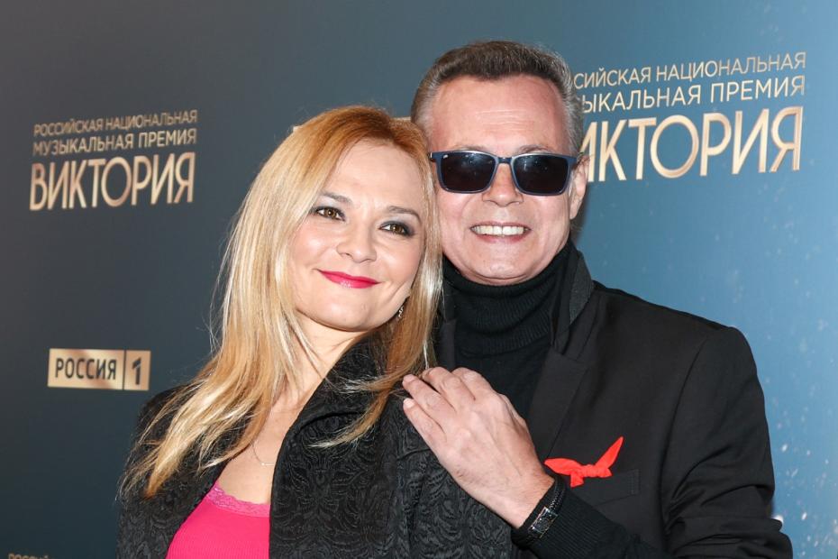 Владимир Левкин с женой